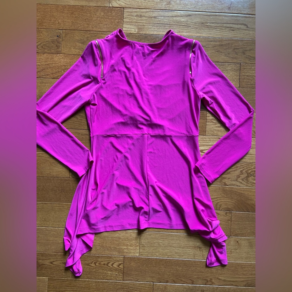 Magenta pink Chaus New York top dressy or casual 💕
